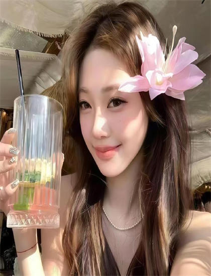 《腹黑王爷：惹不起的下堂妻 第二季》幕后解析：获奖背后的努力与付出 带你了解电影制作的点点滴滴